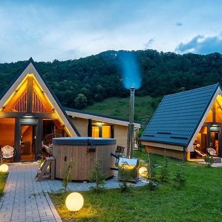 Готель Ungefug A-Frame Сігішоара Екстер'єр фото