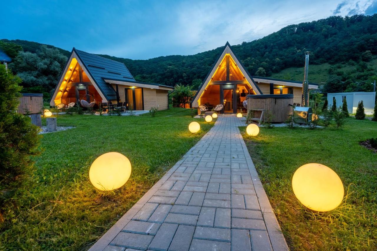 Готель Ungefug A-Frame Сігішоара Екстер'єр фото