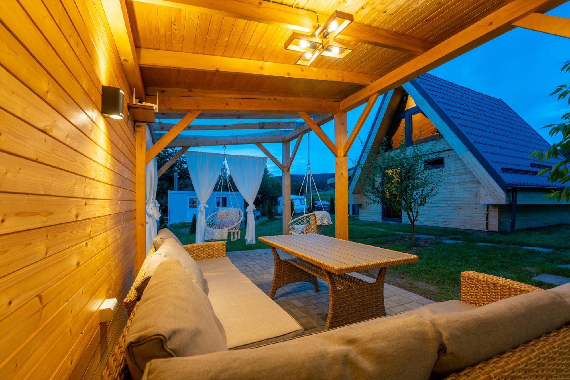 Готель Ungefug A-Frame Сігішоара Екстер'єр фото