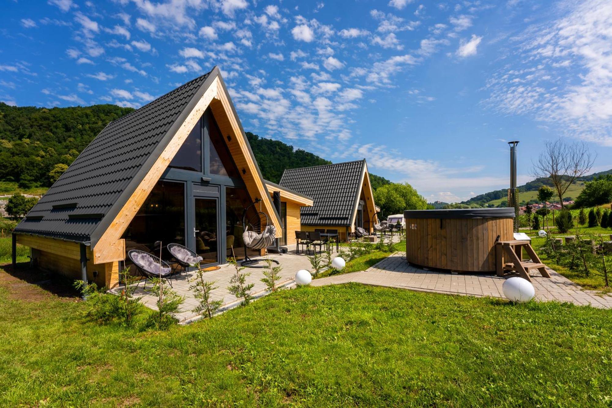 Готель Ungefug A-Frame Сігішоара Екстер'єр фото